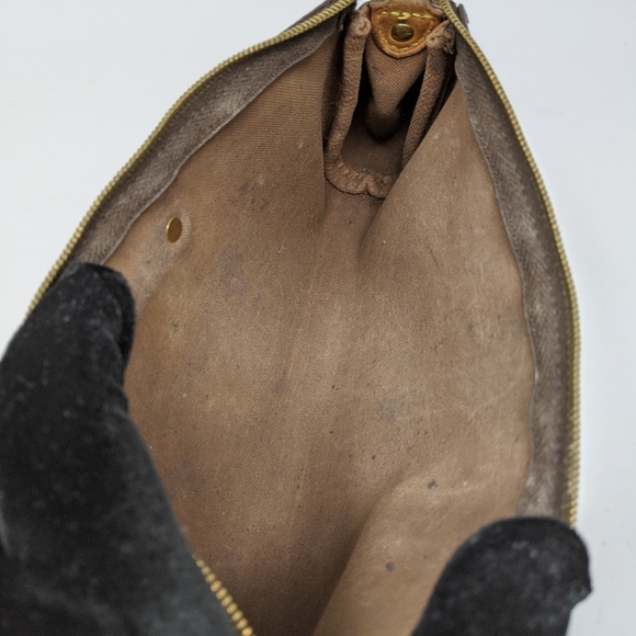 Louis Vuitton Monogram Eva Crossbody  CLUTCH - Picture 8 of 12